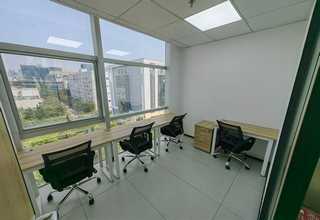 低成本四向穿梭机器人安装